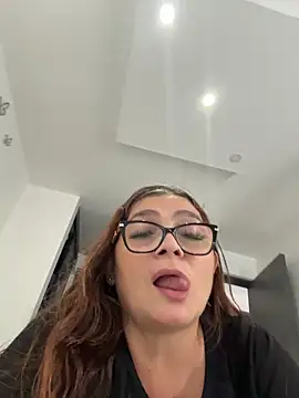 Snapshot of AntonellaAlondra4 chatting on 05-07-26, 03:17 AntonellaAlondra4 online show from 05-07-26, 03:17