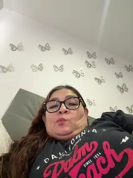 Snapshot of AntonellaAlondra4 chatting on 05-27-26, 09:23 AntonellaAlondra4 online show from 05-27-26, 09:23