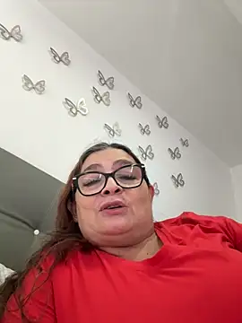 Snapshot of AntonellaAlondra4 chatting on 06-02-26, 04:42 AntonellaAlondra4 online show from 06-02-26, 04:42