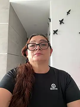Snapshot of AntonellaAlondra4 chatting on 06-05-26, 03:07 AntonellaAlondra4 online show from 06-05-26, 03:07