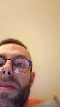 Snapshot of Pawels90 chatting on 05-01-26, 01:54 Pawels90 online show from 05-01-26, 01:54