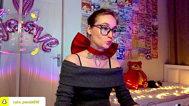 Milky way UwU online show from 02-14-26, 04:31