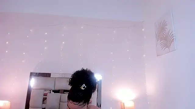 saraandstiven online show from 03-06-25, 03:02