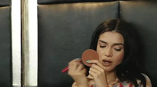 Snapshot of BlairBadgley chatting on 03-19-25, 10:20 BlairBadgley online show from 03-19-25, 10:20