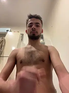 romain698 online show from 02-18-26, 07:59