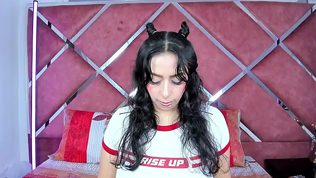 Snapshot of AlondraMendez chatting on 03-01-25, 01:43 AlondraMendez online show from 03-01-25, 01:43