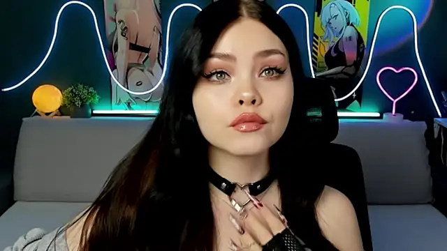 Snapshot of AkiraKatsu chatting on 03-22-25, 04:37 AkiraKatsu online show from 03-22-25, 04:37