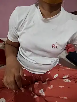 Snapshot of Kashish_SC chatting on 12-05-24, 05:39 Kashish SC online show from 12-05-24, 05:39