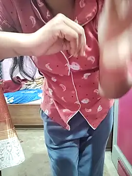 Snapshot of Kashish_SC chatting on 01-29-25, 08:25 Kashish SC online show from 01-29-25, 08:25