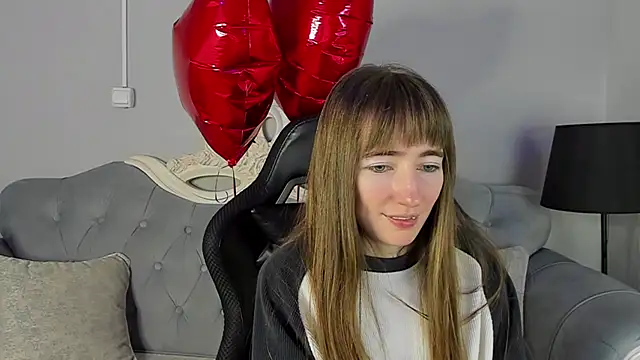 MillicentFarrell online show from 02-06-25, 02:26