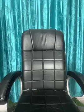 Snapshot of poision51 chatting on 03-06-25, 11:36 poision51 online show from 03-06-25, 11:36