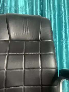 Snapshot of poision51 chatting on 11-10-25, 06:12 poision51 online show from 11-10-25, 06:12