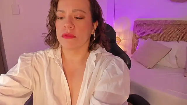 Snapshot of gipsela_gomez chatting on 06-20-26, 07:16 gipsela gomez online show from 06-20-26, 07:16