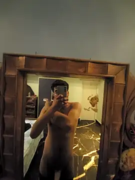 Snapshot of Dexiboy chatting on 03-16-25, 05:28 Dexiboy online show from 03-16-25, 05:28