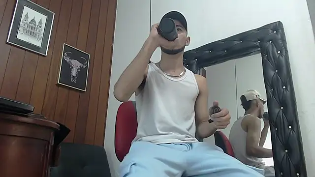 Snapshot of jhon_ath chatting on 12-24-24, 01:16 jhon ath online show from 12-24-24, 01:16