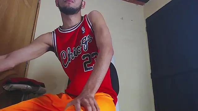 Snapshot of jhon_ath chatting on 10-31-25, 01:39 jhon ath online show from 10-31-25, 01:39