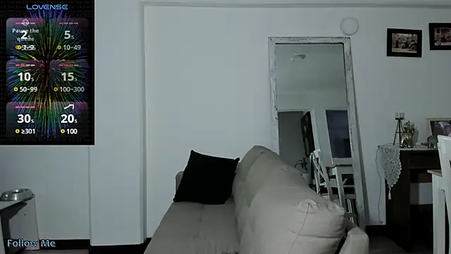 MireyaTorresGu online show from 02-10-25, 10:51