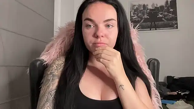 yorkshiregal online show from 12-07-24, 04:20