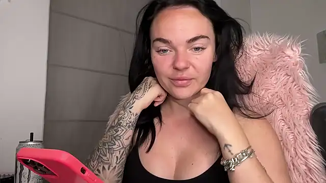 yorkshiregal online show from 03-16-25, 05:36