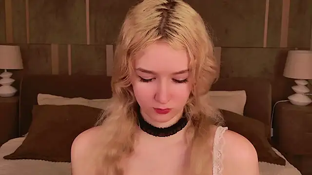 Snapshot of NaomiLoys chatting on 03-09-25, 09:57 NaomiLoys online show from 03-09-25, 09:57