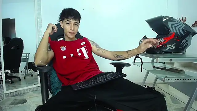 Zacktk7 online show from 12-10-24, 11:19