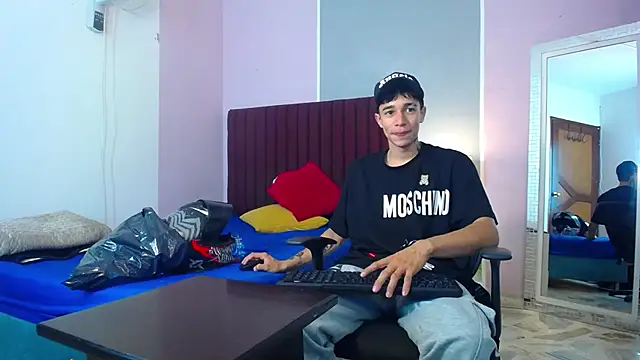 Zacktk7 online show from 01-04-25, 05:05