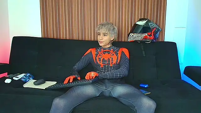 Zacktk7 online show from 03-04-25, 11:11