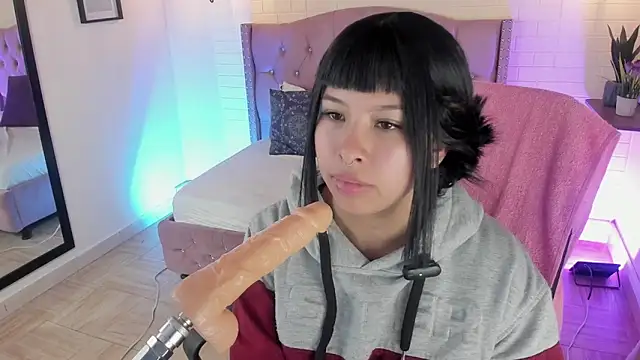 Namiko Park online show from 01-11-25, 03:42