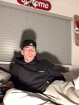 MikesWood21 online show from 01-20-25, 12:15