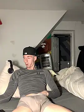 MikesWood21 online show from 01-22-25, 02:26