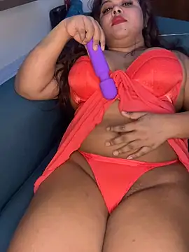 Snapshot of soniyatelugu chatting on 12-12-24, 09:37 soniyatelugu online show from 12-12-24, 09:37