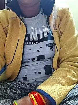 Snapshot of Sexy-Mona2 chatting on 12-06-24, 03:00 Sexy-Mona2 online show from 12-06-24, 03:00