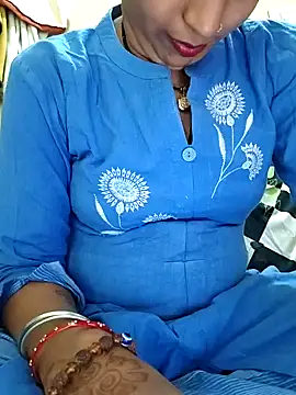 Snapshot of Sexy-Mona2 chatting on 12-07-24, 10:34 Sexy-Mona2 online show from 12-07-24, 10:34