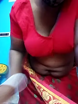 Snapshot of Sexy-Mona2 chatting on 12-18-24, 10:08 Sexy-Mona2 online show from 12-18-24, 10:08