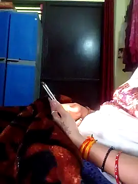 Snapshot of Sexy-Mona2 chatting on 01-22-25, 11:56 Sexy-Mona2 online show from 01-22-25, 11:56