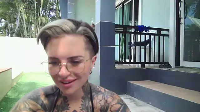 Alexandersonxo online show from 01-27-25, 06:09