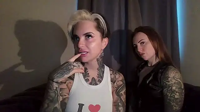 Alexandersonxo online show from 01-17-26, 08:52