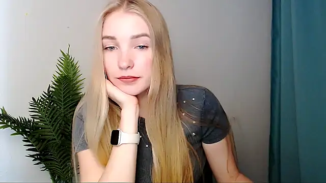 Queen ofLove online show from 03-20-26, 02:44