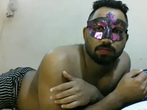 Snapshot of medo232586 chatting on 12-10-24, 03:01 medo232586 online show from 12-10-24, 03:01