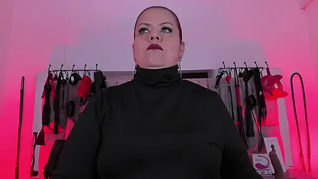 vanessa moka online show from 05-27-26, 12:24