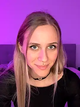 lunawolf21 online show from 12-01-24, 07:14