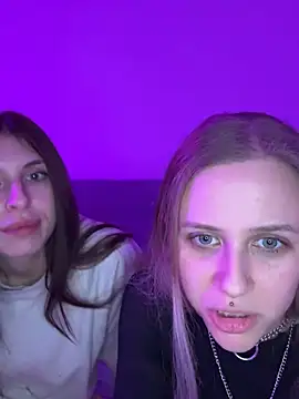 lunawolf21 online show from 01-14-25, 07:21