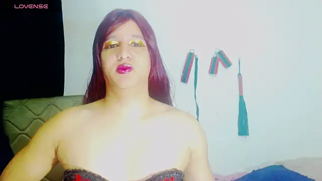 Snapshot of alexandrasexy32 chatting on 11-16-25, 02:50 alexandrasexy32 online show from 11-16-25, 02:50