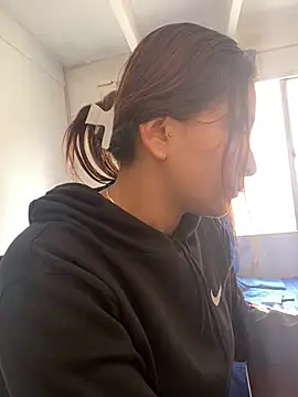 Snapshot of Keittly_ chatting on 12-14-24, 06:09 Keittly online show from 12-14-24, 06:09