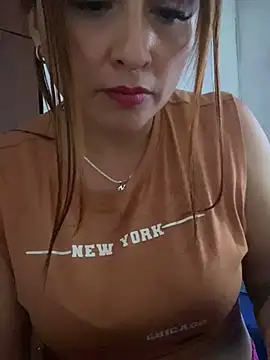 Snapshot of Keittly_ chatting on 12-16-24, 09:41 Keittly online show from 12-16-24, 09:41