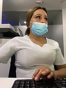 Snapshot of Keittly_ chatting on 02-15-25, 08:44 Keittly online show from 02-15-25, 08:44