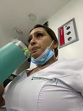 Snapshot of Keittly_ chatting on 03-06-25, 08:37 Keittly online show from 03-06-25, 08:37