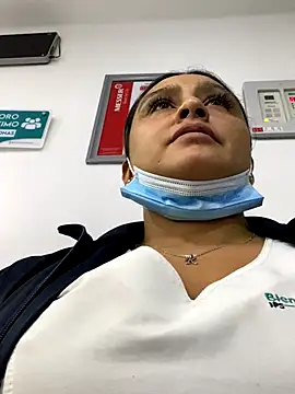 Snapshot of Keittly_ chatting on 10-11-25, 01:49 Keittly online show from 10-11-25, 01:49