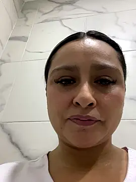 Snapshot of Keittly_ chatting on 11-04-25, 05:45 Keittly online show from 11-04-25, 05:45