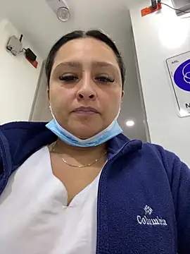 Snapshot of Keittly_ chatting on 11-20-25, 06:18 Keittly online show from 11-20-25, 06:18